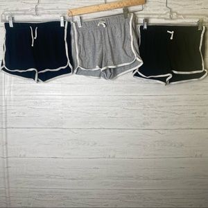 🌈 3 girls old navy soft cotton shorts size L